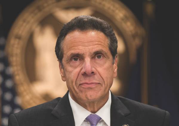 SCOTUS Votes in Favor of Catholic Diocese and Orthodox Jews’
Request to Block Cuomo’s Attendance Limits for Houses of
Worship 1