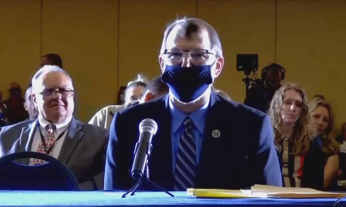 Witness Testifies at Pennsylvania Election Hearing: Voting
Machines ‘Built to Be Manipulated’ 1