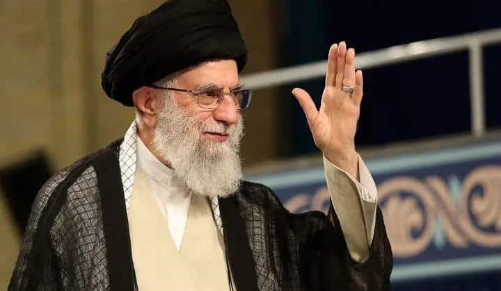 'Kraken' Lawsuit Accuses Iran Of 'Monitoring And
Manipulating' 2020 Election, Stoking Deep Dive By
Journalist 1