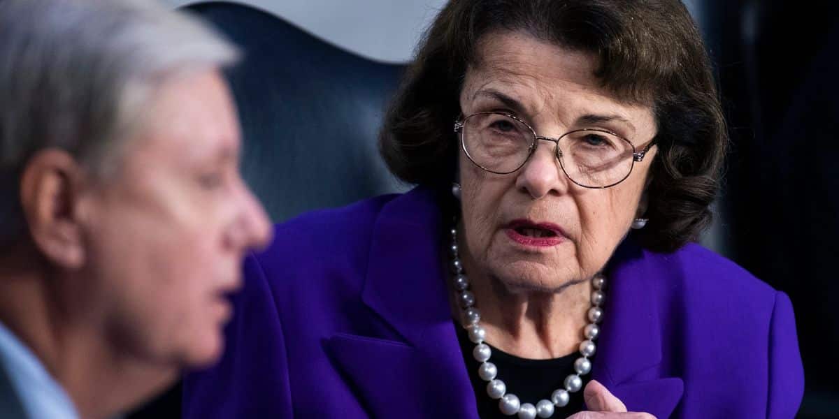 Feinstein urges Graham to stop processing Trump judicial
nominees 'now that the 2020 election has concluded' 1