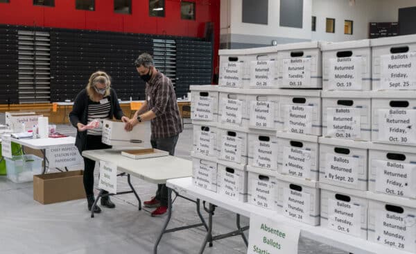 Wisconsin Voters File Lawsuit to Exclude Over 792,000 Votes
in 3 Counties 1