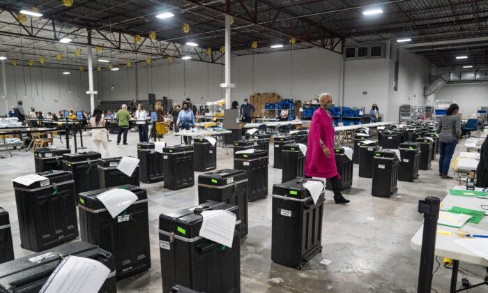 Judge Blocks, Then Unblocks Georgia From Wiping Or Resetting
Election Machines 1