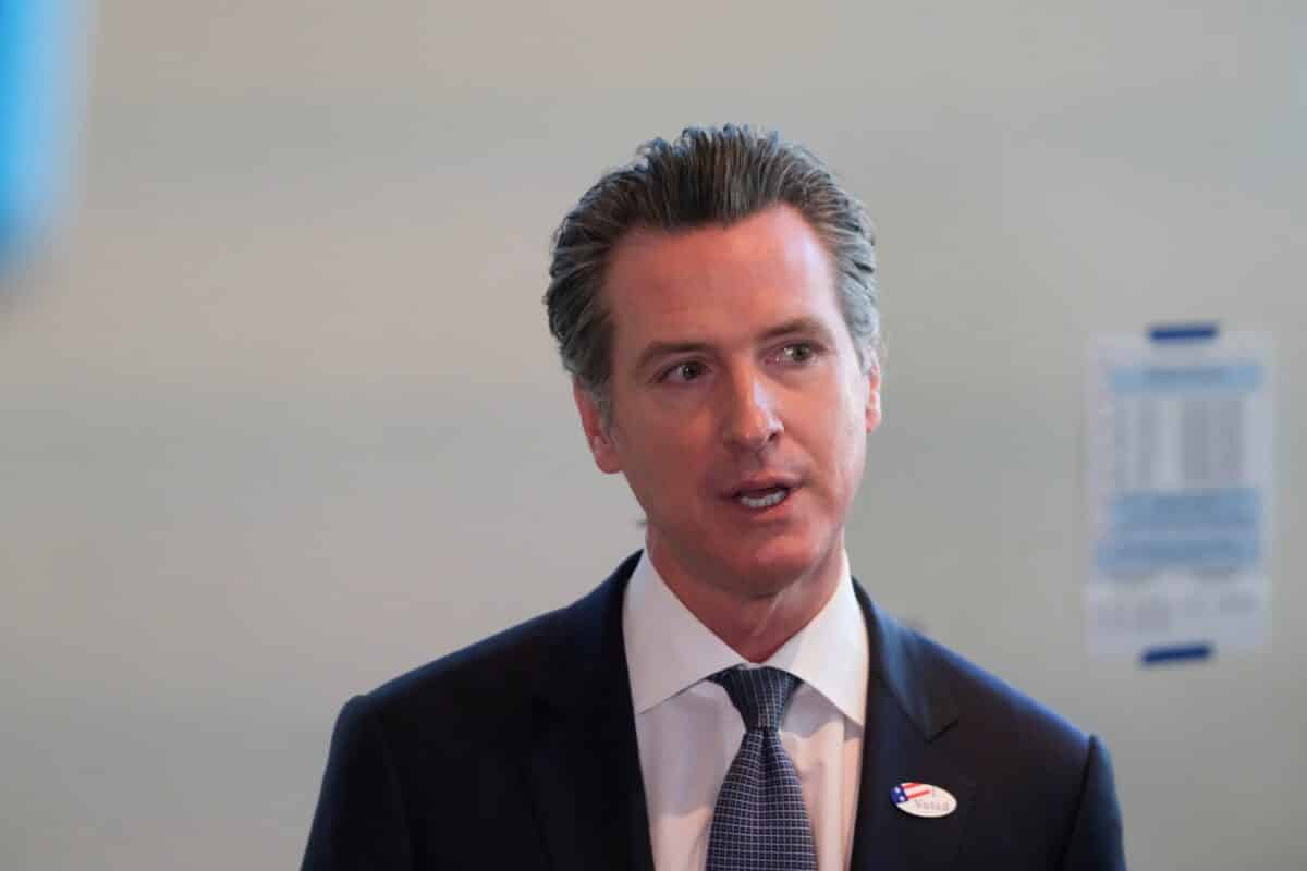 Supreme Court Orders Review of California Restrictions on
Churches 1