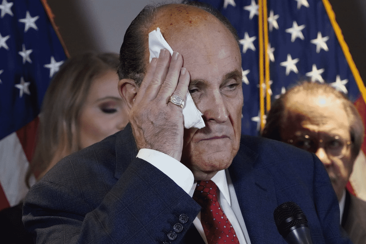 Arizona Legislature Shuts Down After Giuliani Diagnosis;
Trump Says "No Temperature, Doing Very Well" 1
