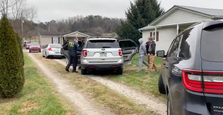 BREAKING: FBI Arrests West Virginia Lawmaker For Entering US
Capitol (VIDEO) 1