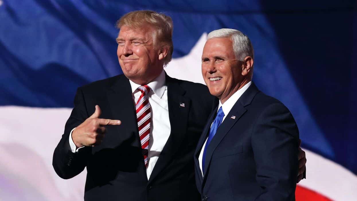 Trump shoots down NYTimes report claiming Mike Pence told
him he cannot decertify election results 1