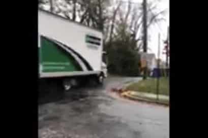 HUGE BREAKING NEWS! — VIDEO RELEASED of Vans Removing
Ballots from GA Warehouse to Sheriff Jackson’s Office — THEY GOT A
MAP! 1