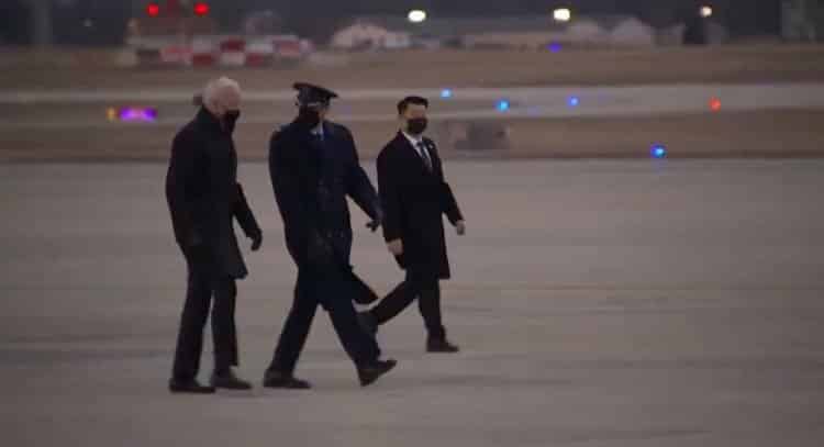 Joe Biden Hobbles Over to Air Force One En Route to CNN Town
Hall Event in Wisconsin (VIDEO) 1