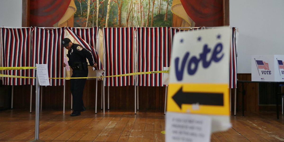 Dem lawmaker pushes bill to force citizens to vote, would
impose fines or community service for anyone who doesn't have a
good excuse for skipping out 1