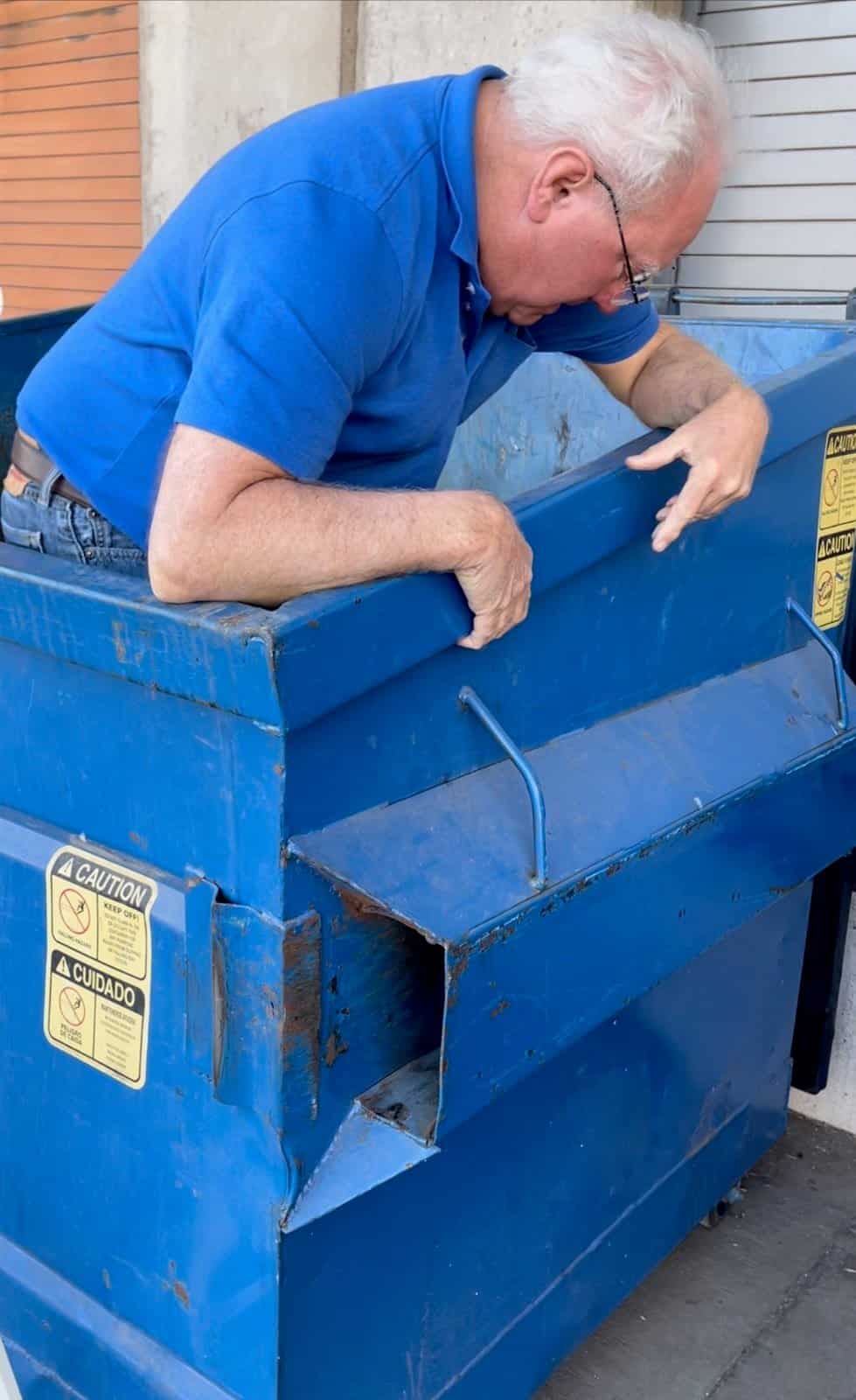 EXCLUSIVE: Retired Purple Heart Veteran in Arizona Who Dove
In Dumpster and Found Shredded Ballots Is Now Being
Threatened 1