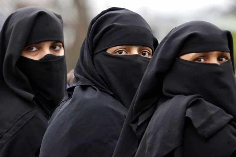 Switzerland Votes to Ban Burkas, Niqabs in Public 1