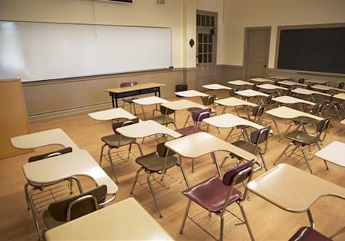 California Schools May Use COVID Relief Money to Pay Teacher
Bonuses 1