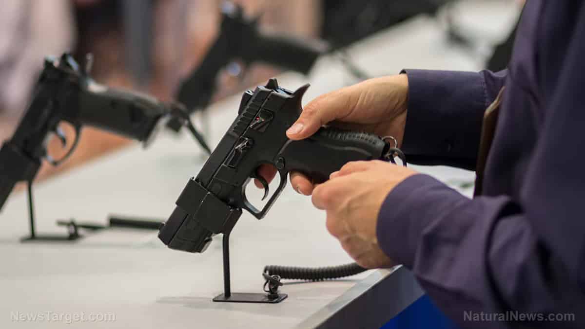 Red states moving to defend themselves against Biden’s
Second Amendment onslaught: Arizona Senate passes firearms freedom
bill 1