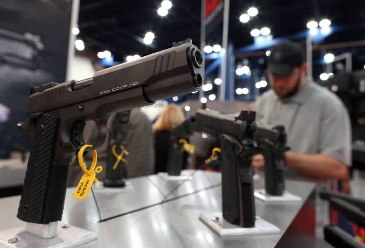 Texas Senate Lacks Votes to Pass No-Permit Carry of
Handguns, Lt. Gov. Says 1