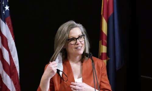 Arizona's Top Elections Official Claims Machines Being
Audited May Have Been "Compromised"... By Auditors 1
