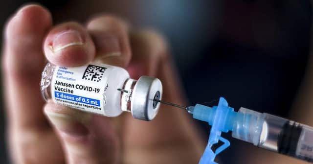 U. of Virginia Mandates Coronavirus Vaccine for Students
Before Fall Semester 1