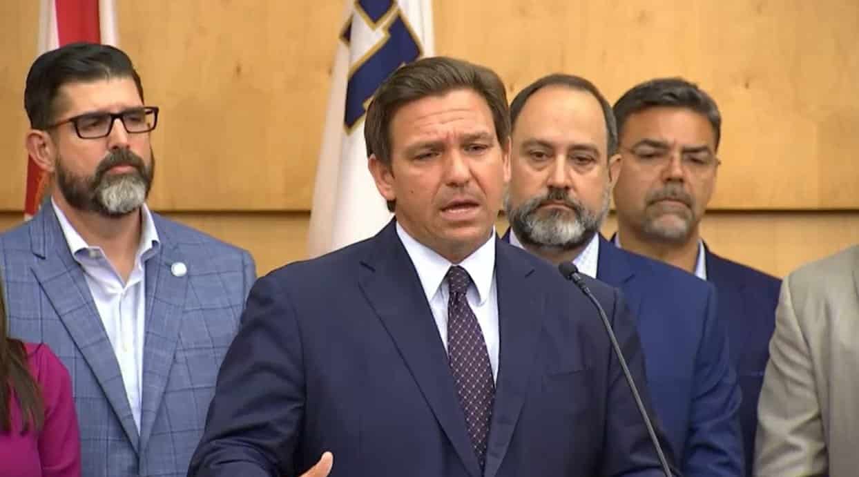 Florida Governor Ron DeSantis Signs State’s Social Media
‘Censorship’ Bill to Loud Applause 1