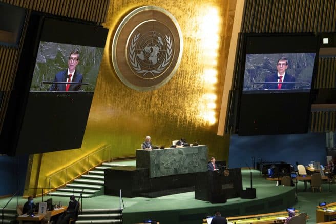 U.S. votes against U.N. resolution to end Cuba
embargo 1