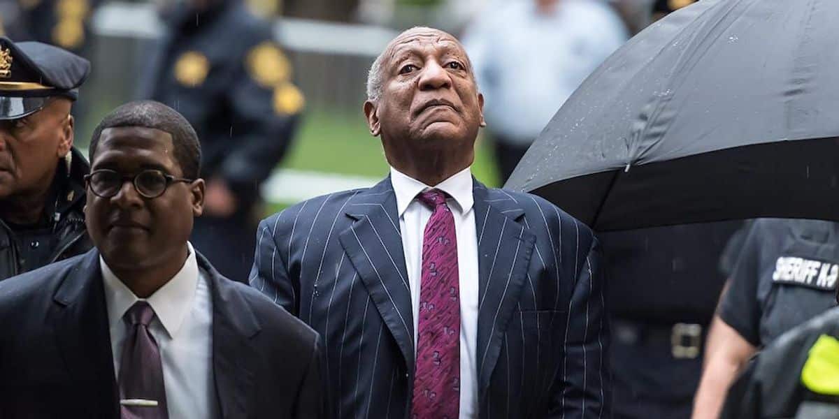 BREAKING: Pennsylvania Supreme Court throws out Bill Cosby
conviction, orders him released from prison 1