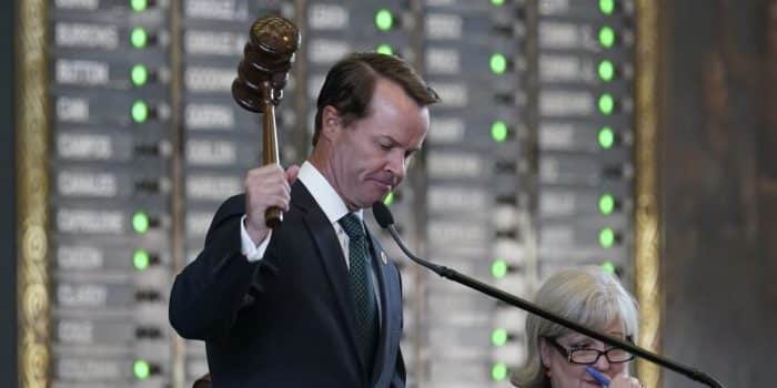 Texas Legislature Advances Election Integrity Bill After
Dems’ Holdout Ends 1