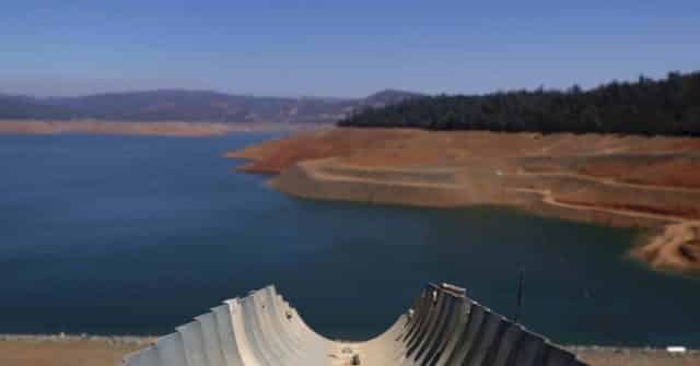 Drought Forces California to Shut Down Major Hydroelectric
Power Plant 1