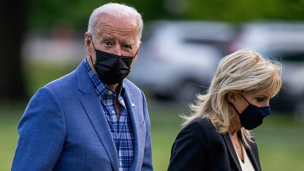 Marsha Blackburn calls Biden an "authoritarian" for
supporting Big Tech censorship 1