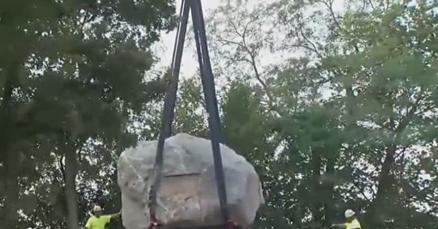 WATCH: University of Wisconsin Removes 'Racist' Boulder from
Campus 1