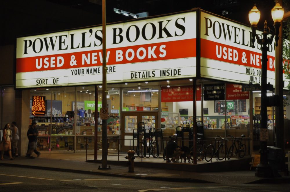 After Banning Conservative Book From Its Shelves, Big
Bookstore Hypes ‘Banned Books Week’ 1