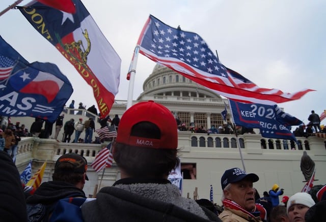 Poll: 52% of Trump Voters And 41% of Biden Voters Support
Secession 1