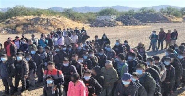 Large Group of Mostly Unaccompanied Migrant Children
Apprehended near Border in Arizona 1