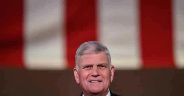 Franklin Graham Congratulates Governor-Elect Glenn Youngkin
on Election Victory: 'Thank You for Your Faith in God' 1