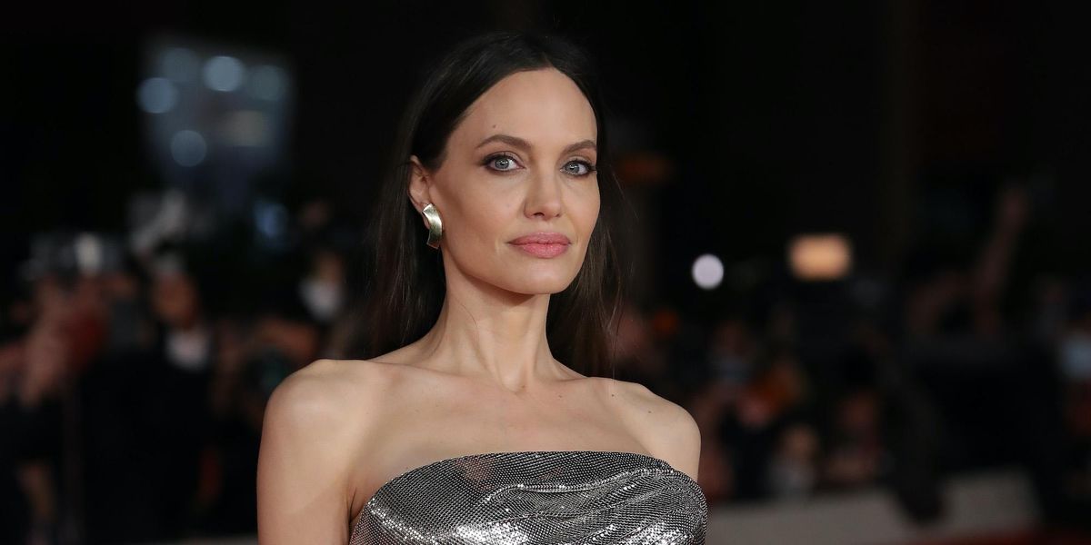 Angelina Jolie calls Muslim countries 'ignorant' after
'Eternals' movie is banned over gay scenes 1