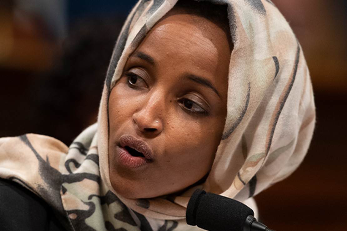 Ilhan Omar Rejects Manchin’s ‘Complete Bulls**t,’ Says She
Knows What’s Best for the People of West Virginia 1